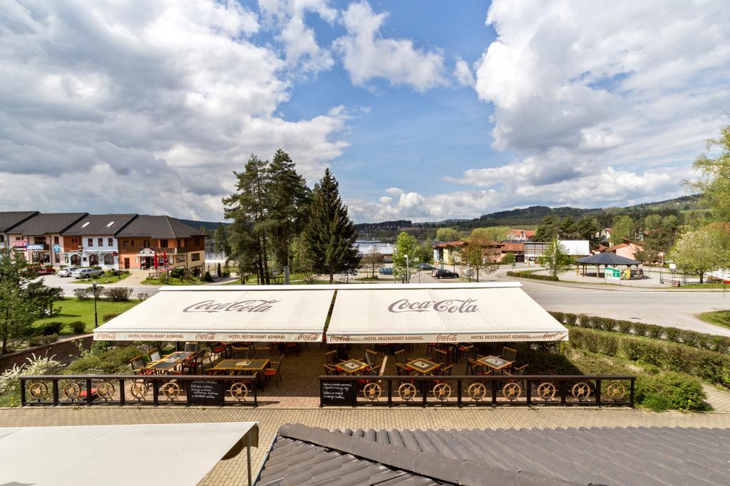 Hotel Admiral Lipno nad Vltavou Exterior foto